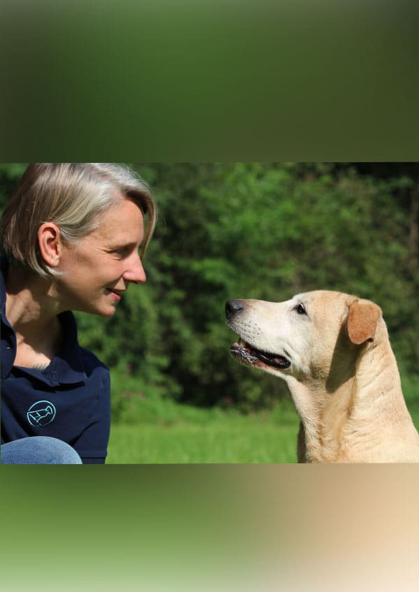 Anja Petrick Autorin von Buch „Gelassenheit im Hundetraining“